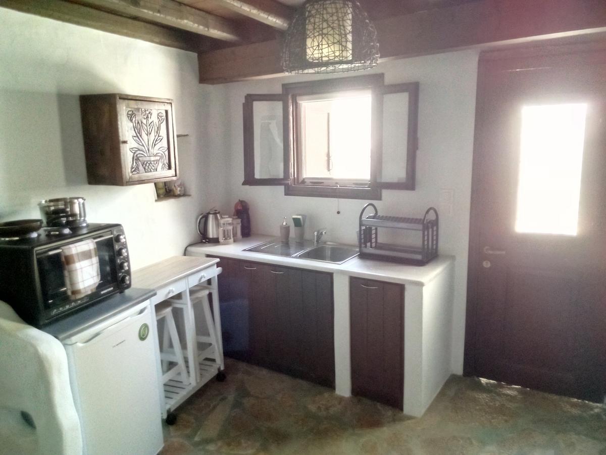Monte Kechros Pension Arnados Buitenkant foto